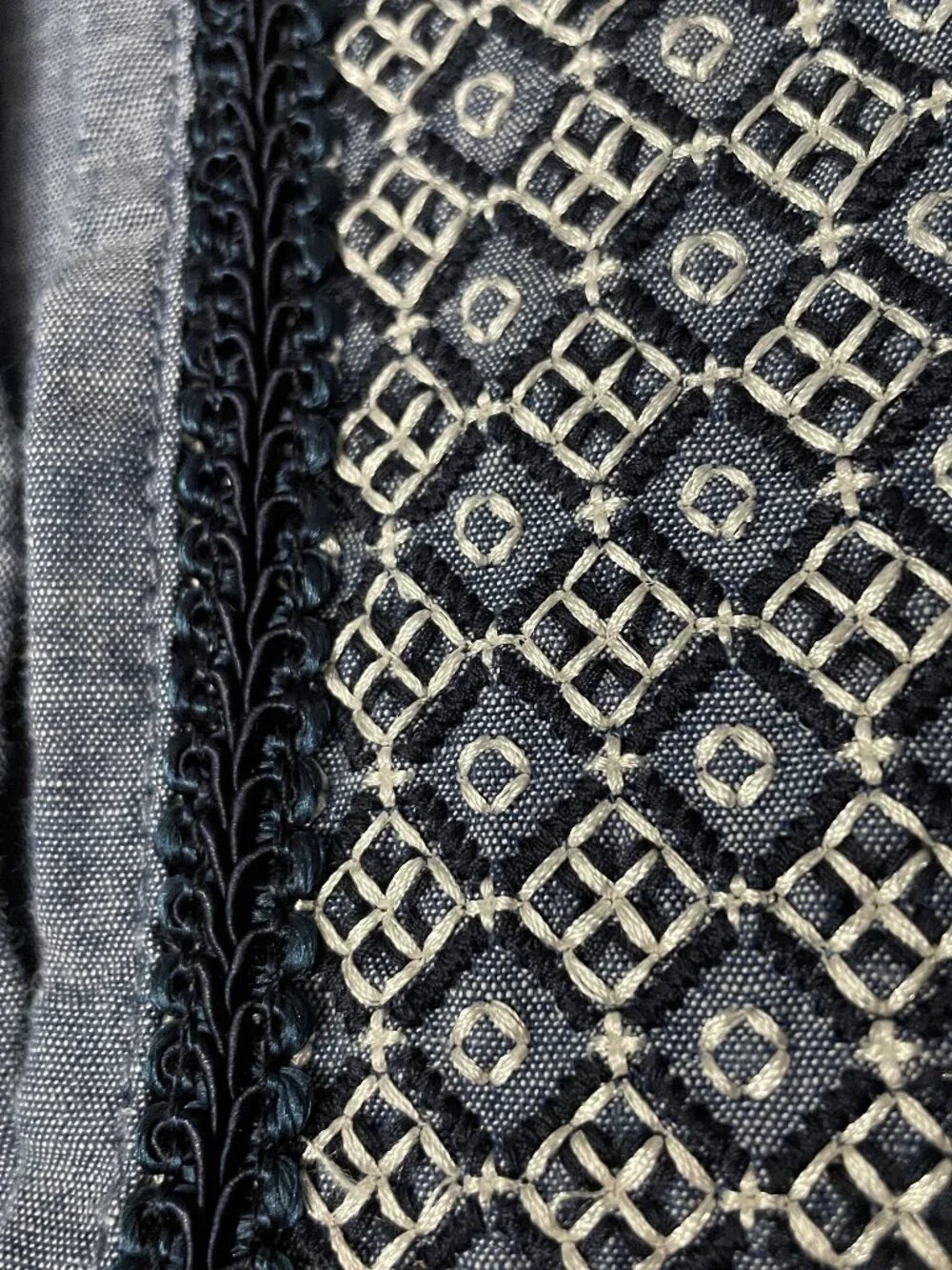 Tory Burch Tunic Blouse Top Sz 8 Med Embroidered Blue Chambray Geometric Cotton